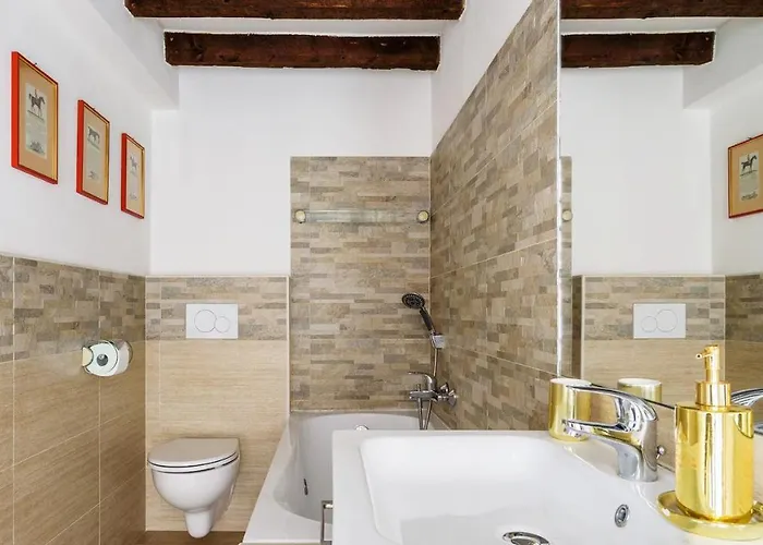 Easyhomes - Annunciata شقة